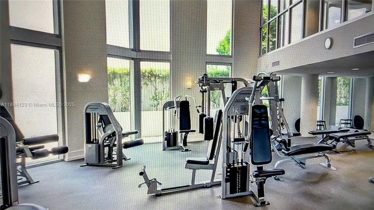 Atrium #1-1001 image #18