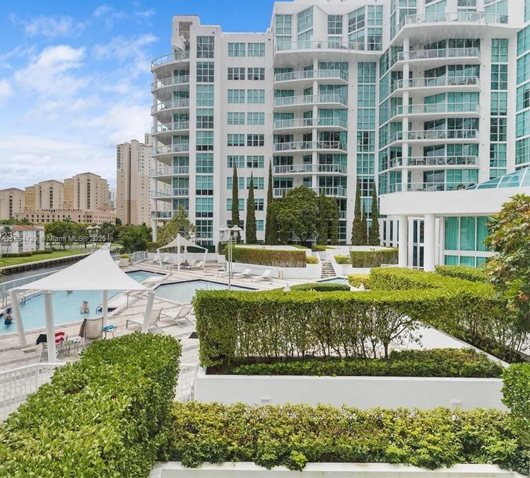 Atrium #1-1001 image #9