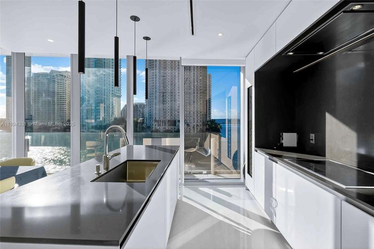 Aston Martin Residences #501 image #15