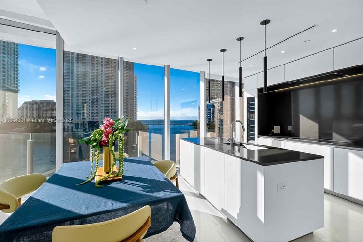 Aston Martin Residences #501 image #17