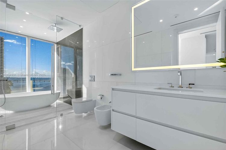 Aston Martin Residences #501 image #27
