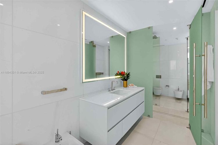 Aston Martin Residences #501 image #29