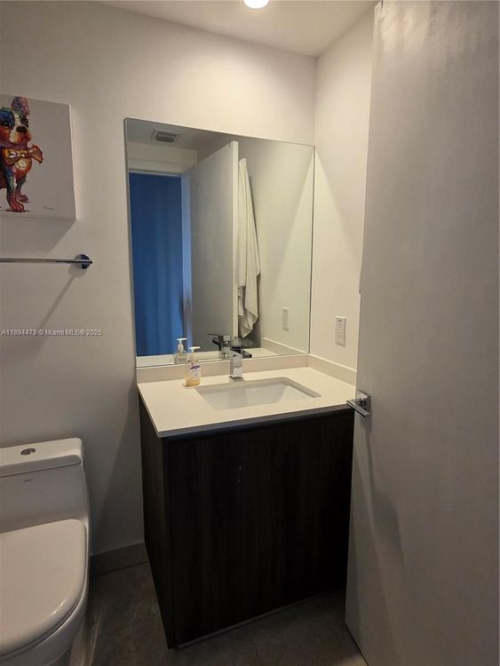 Aria on the Bay #301 image #12