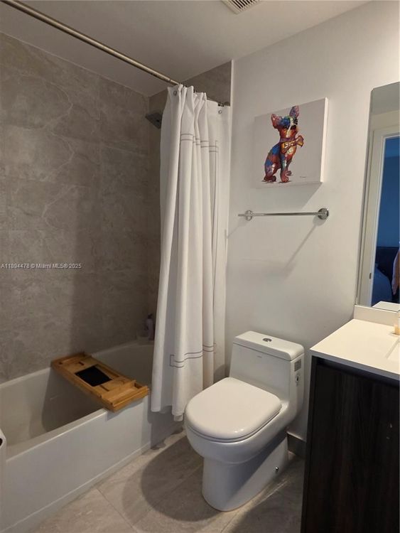 Aria on the Bay #301 image #13