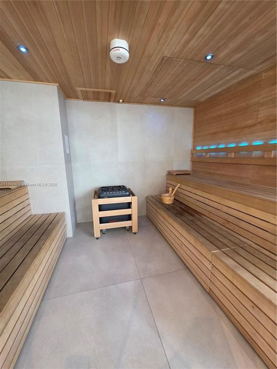 Aria on the Bay #301 image #47