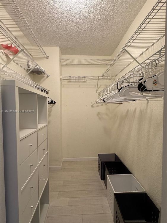 The Wave Condominium #328 image #13