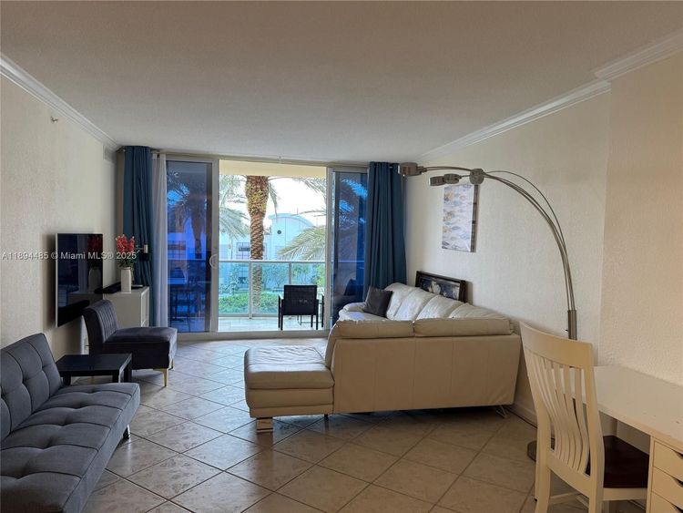 The Wave Condominium #328 image #6