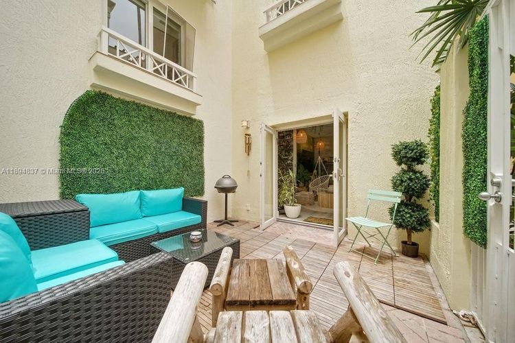 Courts at South Beach #10012 image #15