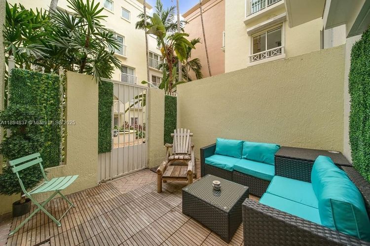 Courts at South Beach #10012 image #16