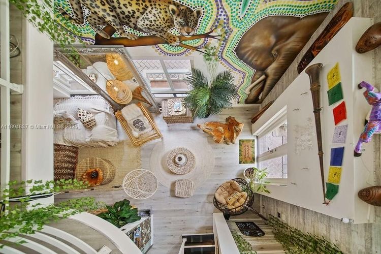 Courts at South Beach #10012 image #18