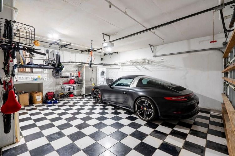 Courts at South Beach #10012 image #19