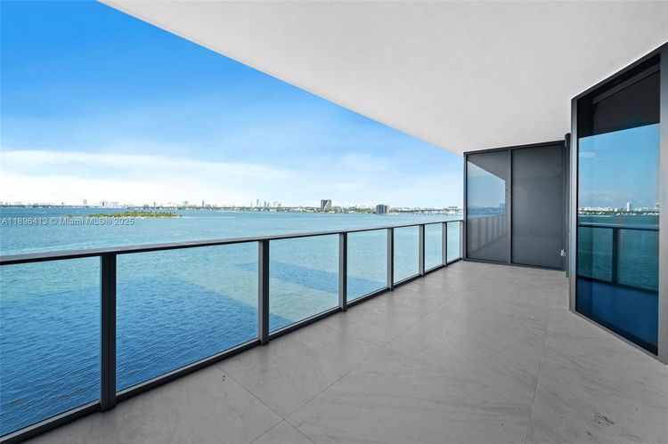 Aria Reserve South Tower #702 image #26