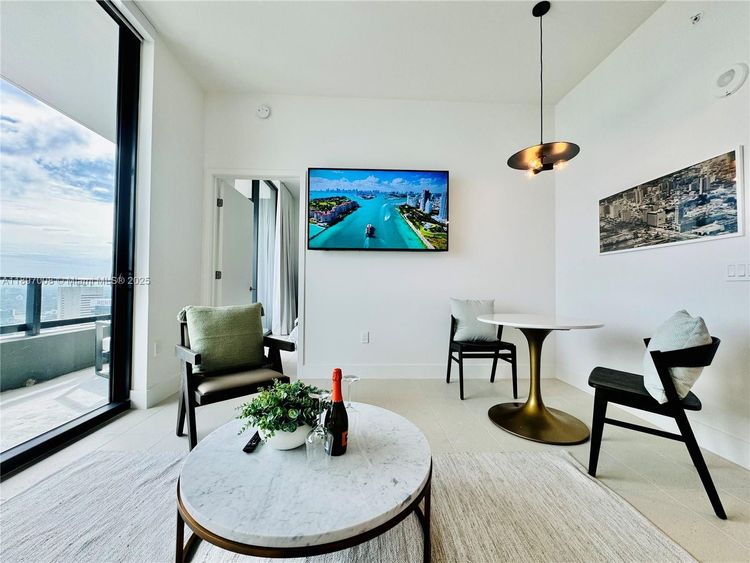 Natiivo Miami #4807 image #13