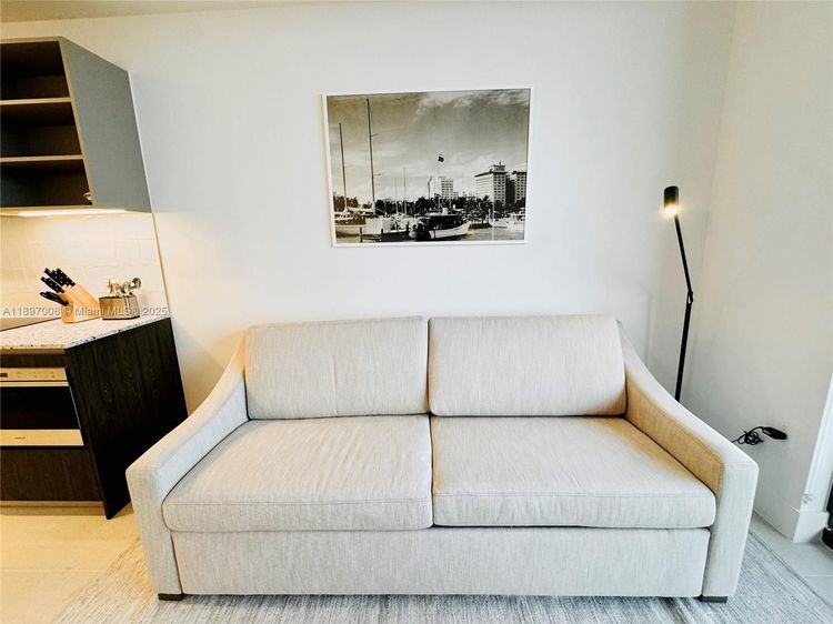 Natiivo Miami #4807 image #8