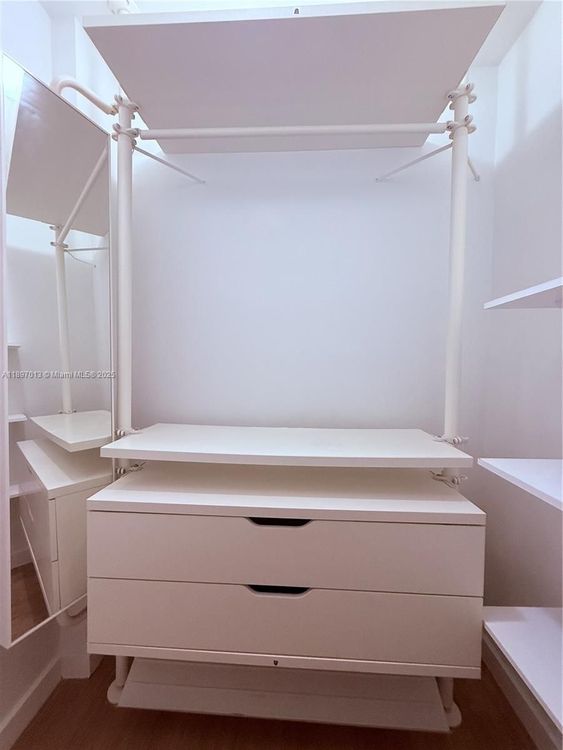 Nirvana 2 #C415 image #16