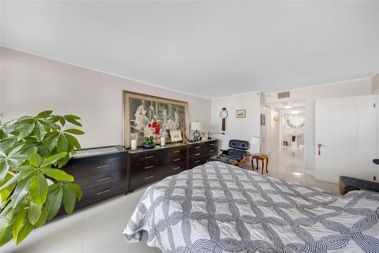 The Grand #A-2638 image #15