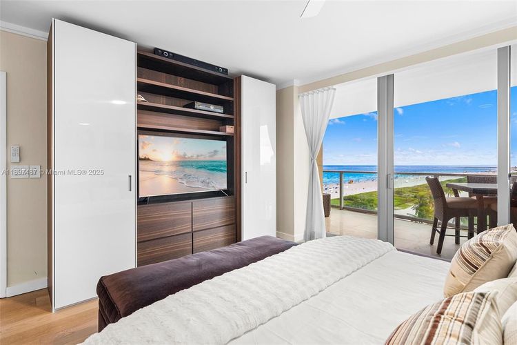 Il Villaggio #1003 image #19