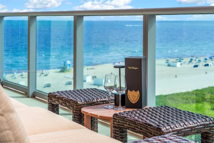 Il Villaggio #1003 image #7