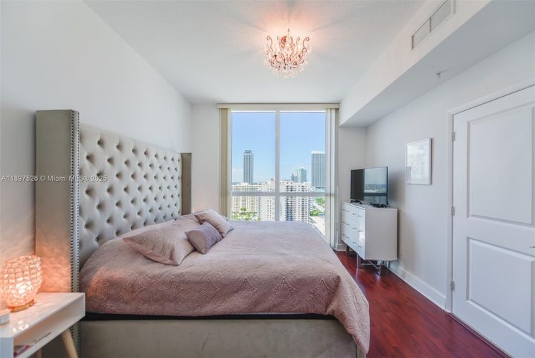 Ocean Marine Yacht Club #1909 image #11