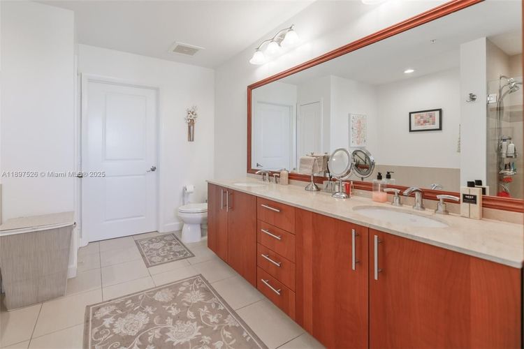 Ocean Marine Yacht Club #1909 image #17