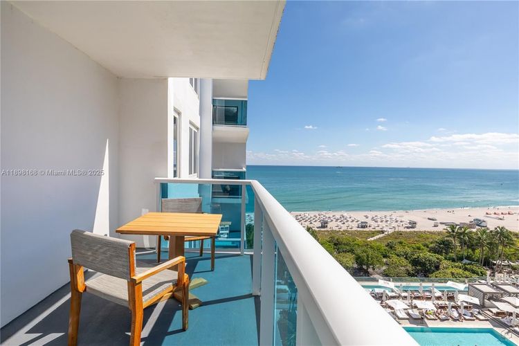 1 Hotel & Homes #1112 image #17