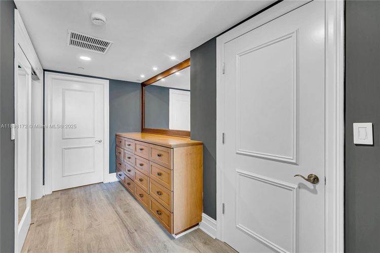 Hamptons South #1907 image #48