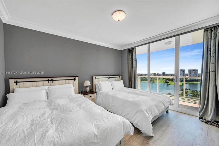 Hamptons South #1907 image #55