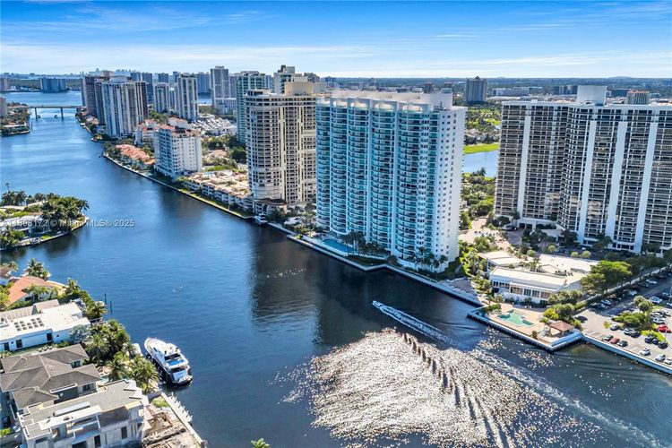 Hamptons South #1907 image #71