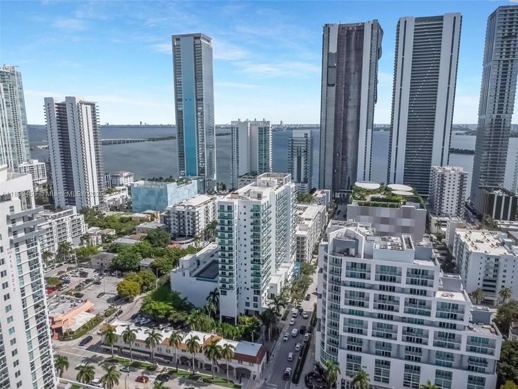 Gallery Art #812 image #30