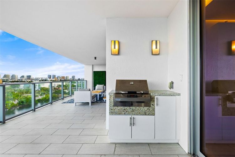 Riva Fort Lauderdale #1102 image #31