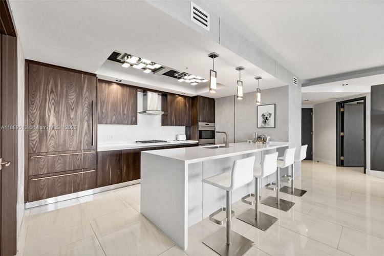 Riva Fort Lauderdale #1102 image #9