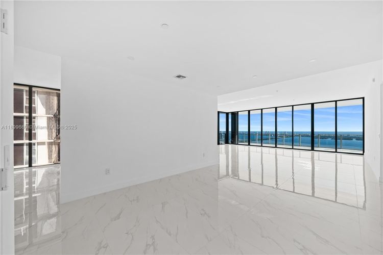 Aria Reserve South Tower #PH-5701 image #34