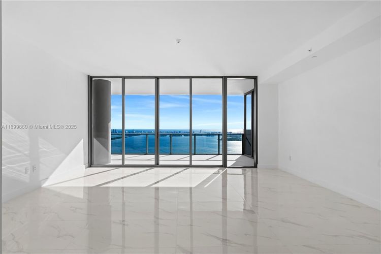 Aria Reserve South Tower #PH-5701 image #36