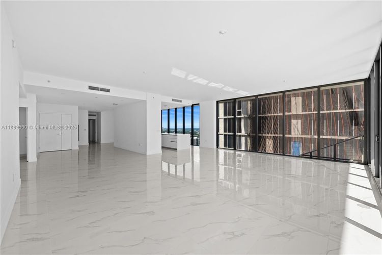 Aria Reserve South Tower #PH-5701 image #43