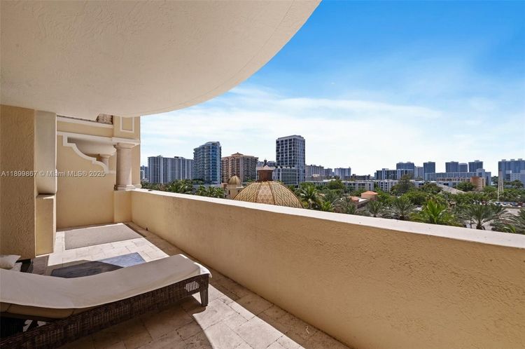 Acqualina #702 image #20