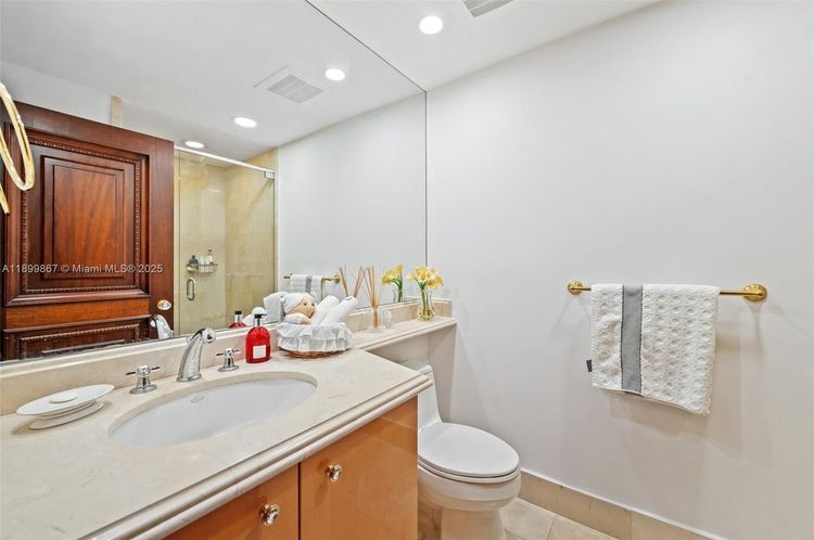 Acqualina #702 image #21
