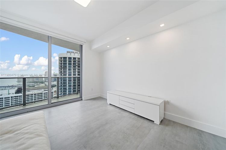 Aria on the Bay #4612 image #19