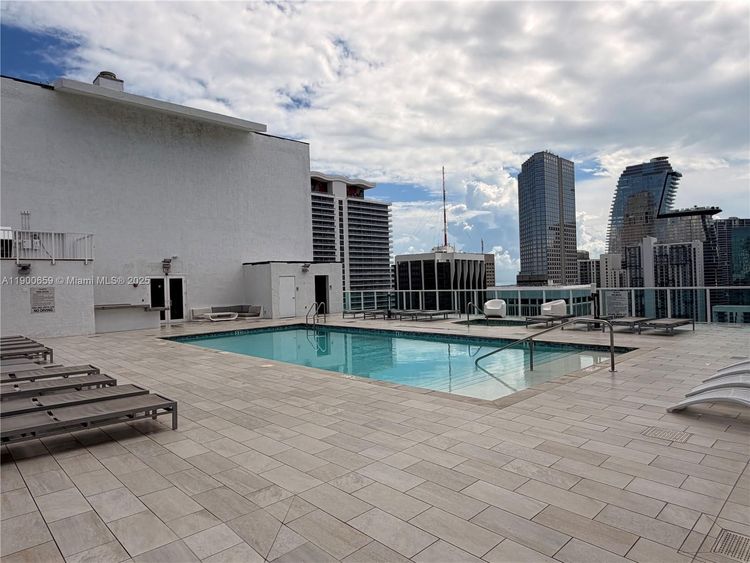 Loft Downtown II #209 image #17