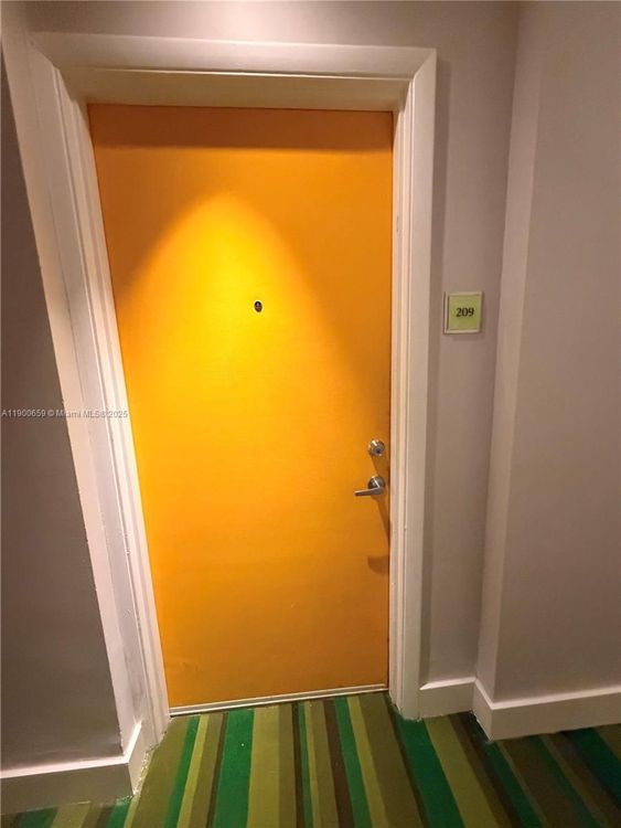 Loft Downtown II #209 image #6