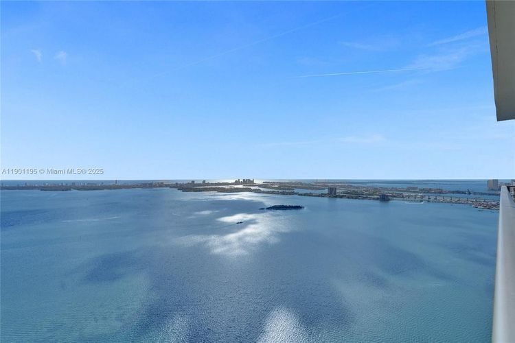 One Paraiso #UPH5301 image #31