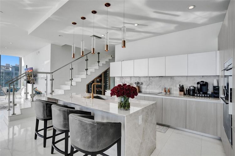 One Paraiso #UPH5301 image #9