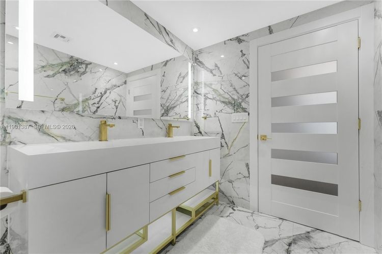 Icon Brickell II #3802 image #12