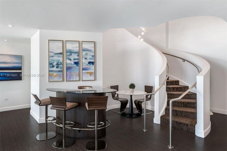 Fontainebleau III Sorrento #512 image #17