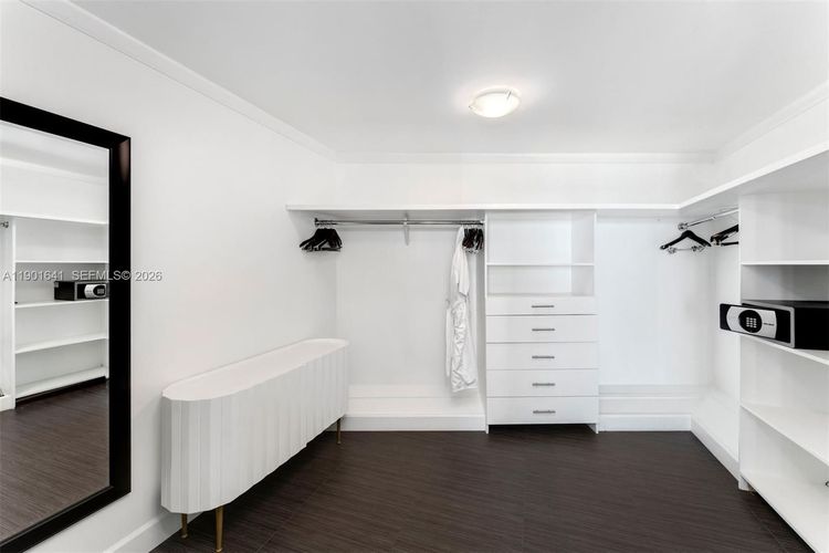 Fontainebleau III Sorrento #512 image #29