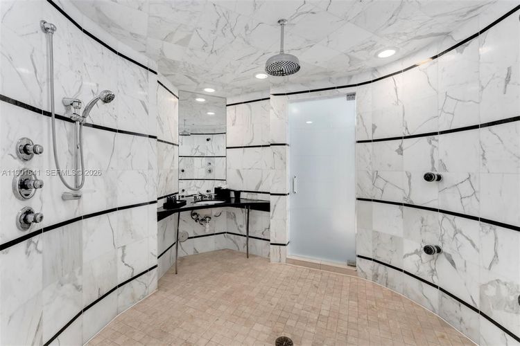 Fontainebleau III Sorrento #512 image #31