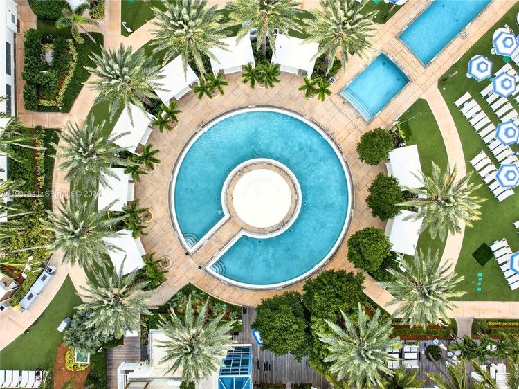 Fontainebleau III Sorrento #512 image #51