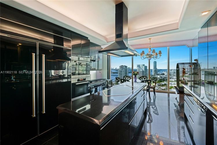Portofino Tower #TH 3103 image #19
