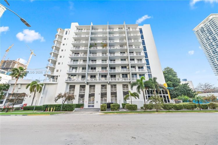 The Yorker #702 image #15