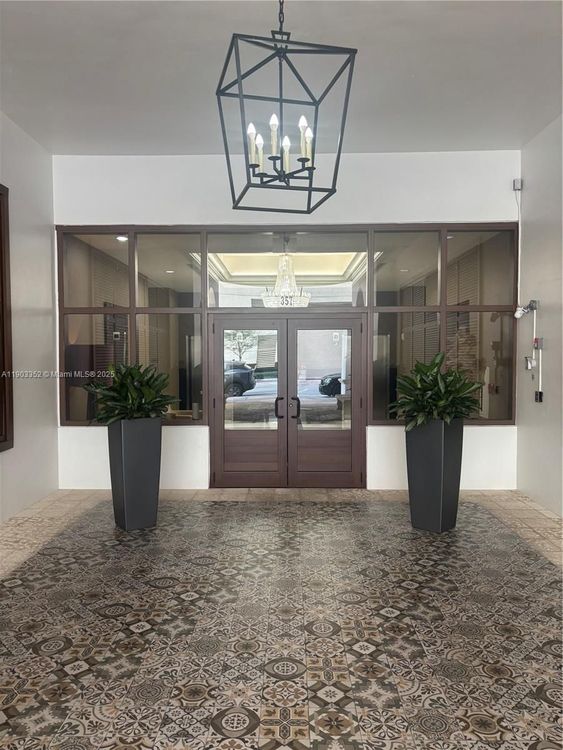 Gables Park Tower #906 image #8