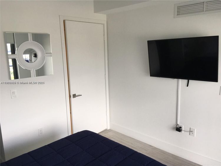 Hyde Midtown #3011 image #11